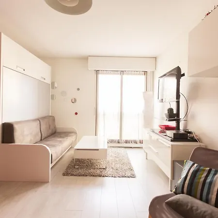 Paris A Portee De Main * Creteil
